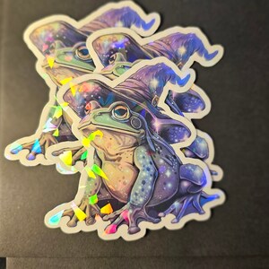 Clear Frog Wizard Holographic Vinyl Sticker - D&D DM Gift - Etsy
