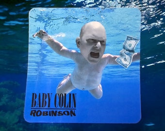 Vinilo adhesivo resistente al agua "Lo que hacemos en las sombras": Bebé Colin Robinson