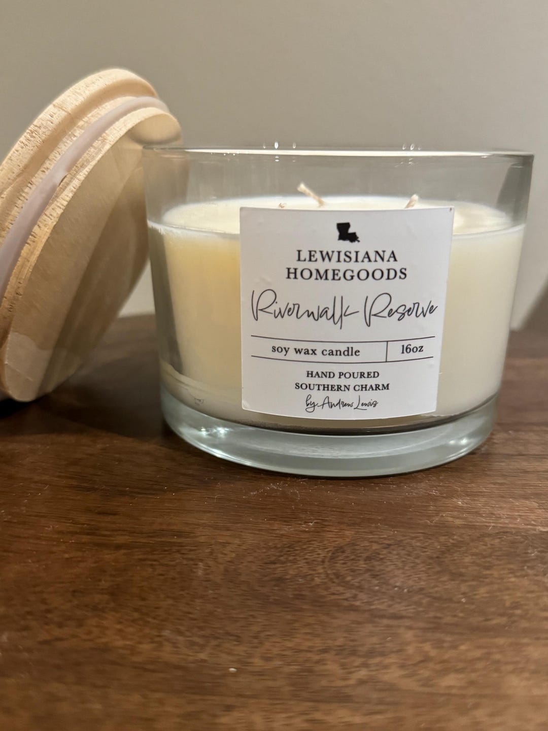 Riverwalk Reserve Soybased Essential Oil Scented Hand Poured 16oz 3