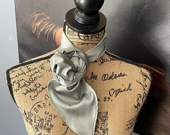 Ensemble écharpe en satin et chouchou