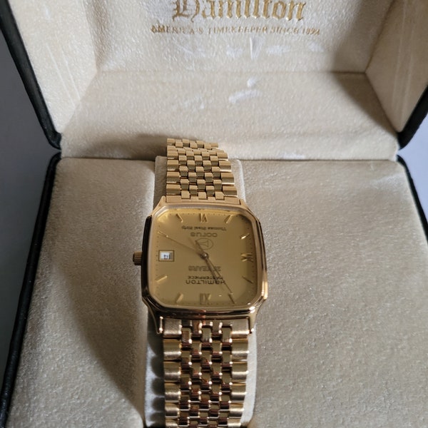 Beautiful Hamilton Masterpiece gold plated Mens Watch. From 1978, no scratches, New in the box. Estate find!!!