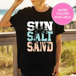 Camiseta de praia retrô Sun Salt Sand – Camiseta com estampa de palmeira e letras maiúsculas