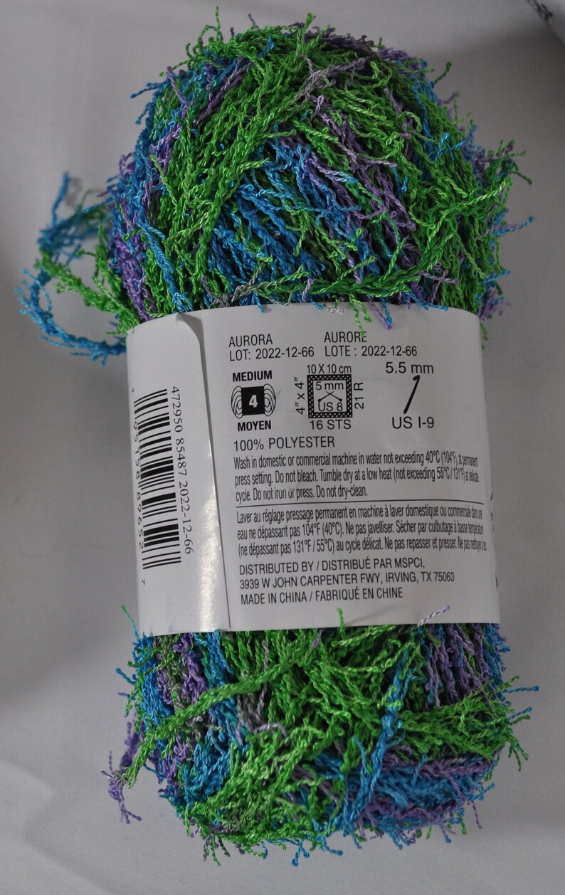 Loops and Threads Squeaky Clean Scrubby Type Yarn 78 Yards of Polyester