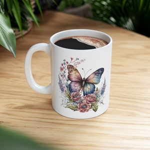 Boho Schmetterling Tasse, Schmetterling Kaffeetasse, Cottage Kern Teetasse, Schmetterling Kaffeetasse, Schmetterling Geschenke für sie