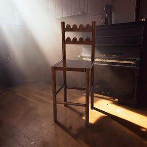 Taburete de bar rústico de madera con respaldo, asiento de cocina rústico de altura de mostrador estilo granja, taburete de bar de roble macizo, silla de mostrador de madera hecha a mano.