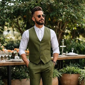 Stylish Men&#39;s Olive Linen Vest and Pant Set – Lightweight, Breathable Summer Outfit for Weddings, Beach Events, and Casual Chic Looks