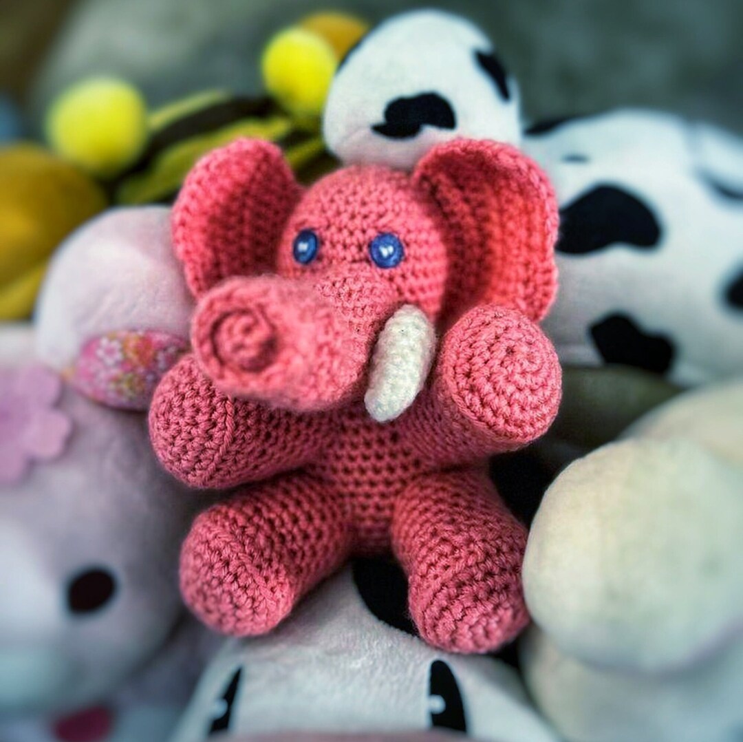 Handmade Crochet Elephant Toy Gift Set (3pc) - Pink main image 0