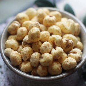 Organic Puffed Corn Treats for Hermit Crabs