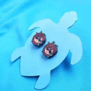 Hand Painted Momo Ayase earrings/ Aretes de Momo Ayase/UNISEX