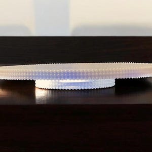 Light-Up Beaded Cake Stand: Elegant Dessert Display, 6-Inch