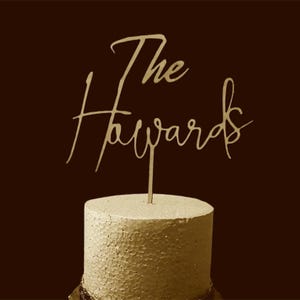 Personalized Wood Wedding Cake Topper: Hand-Painted Rustic Decor