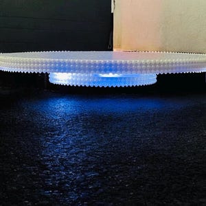 Light-Up Beaded Cake Stand: Elegant Wedding & Party Riser