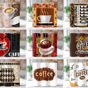 Pu&ograve; includere: Set di nove design per bicchieri da caff&egrave;. I design presentano varie illustrazioni a tema caff&egrave;, tra cui tazze da caff&egrave;, chicchi di caff&egrave; e testo. Alcuni dei design includono il testo "Coffee Time", "Cafe", "Latte", "Smell the Fresh Coffee in the Morning", "International Day of Coffee", e "The Perfect Blend".