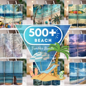 Op de afbeelding: Een collage van meer dan 500 strandthema tumbler-ontwerpen. De tumblers tonen verschillende strandscenes, waaronder palmbomen, oceaan golven en strandparasols. De tekst "500+ Beach Tumbler Bundle" wordt in het midden van de afbeelding weergegeven.