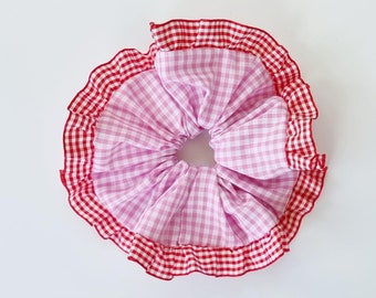 Small pink checkered scrunchie with big pink checks frill