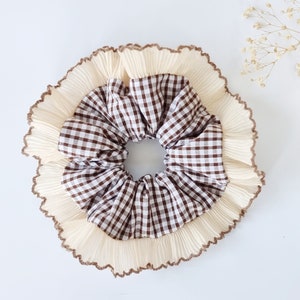 Brown gingham scrunchie with beige filli trim - Handmade in UK