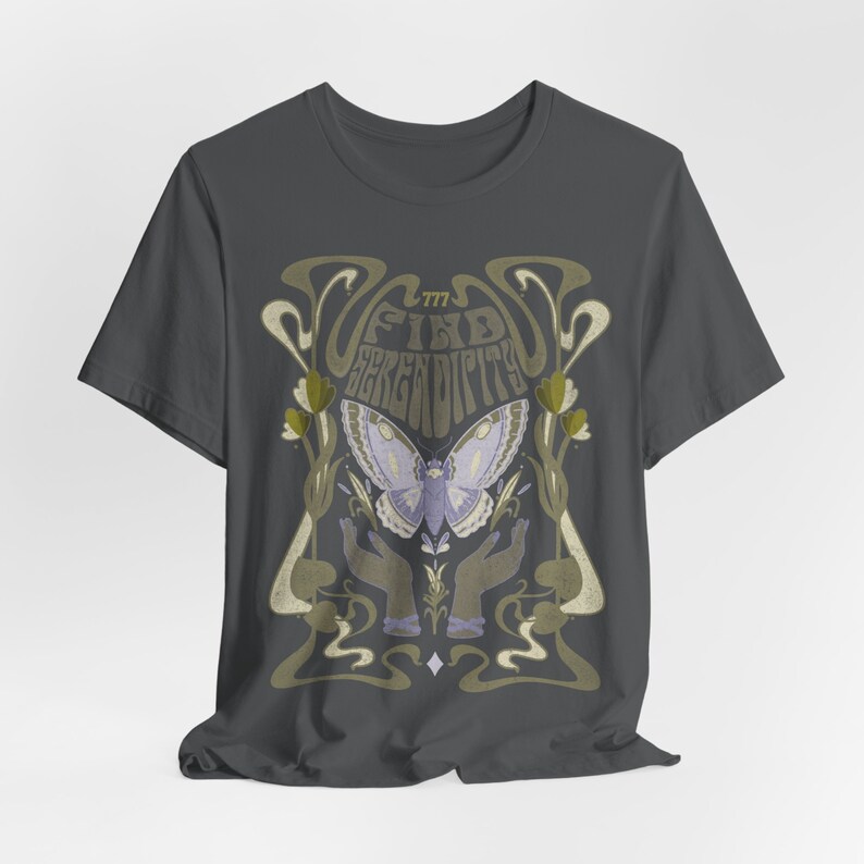 Unisex Boho Schmetterling Shirt Vintage Tee Boho Floral Tshirt Boho Blumen Shirt Natur Liebhaber Geschenk Jugendstil Art Deco Shirt 70er Jahre Witchy Shirt Bild 7