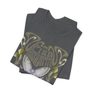 Unisex Boho Schmetterling Shirt Vintage Tee Boho Floral Tshirt Boho Blumen Shirt Natur Liebhaber Geschenk Jugendstil Art Deco Shirt 70er Jahre Witchy Shirt Bild 8