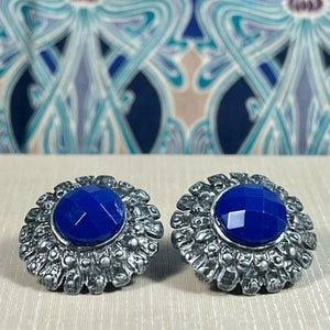 Silver Brass Boho Earrings, Royal Blue Earrings, Elegant Bohemian Jewelry, Brazilian Material, Handcrafted Spring Earrings for Woman
