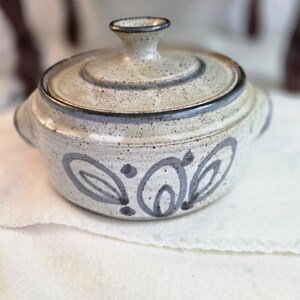 Vintage 1972 Jack Hooker Studio Pottery Lidded Casserole Dish MCM AS IS