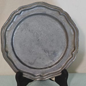 Vintage Crown Castle Ltd Pewter Look Salad Plate Scalloped Edge Colonial Style Sold Separately Pre Owned