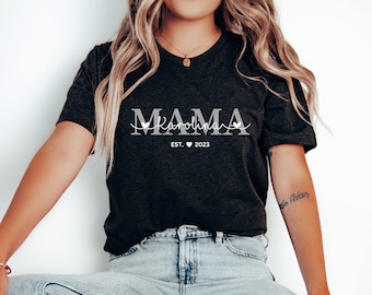 Personalisiertes MAMA Tshirt | MOM Tshirt mit Geburtsjahr und Namen | Geschenk Geburt, werdende Mütter, Babyparty, Muttertag, Geschenk Mama