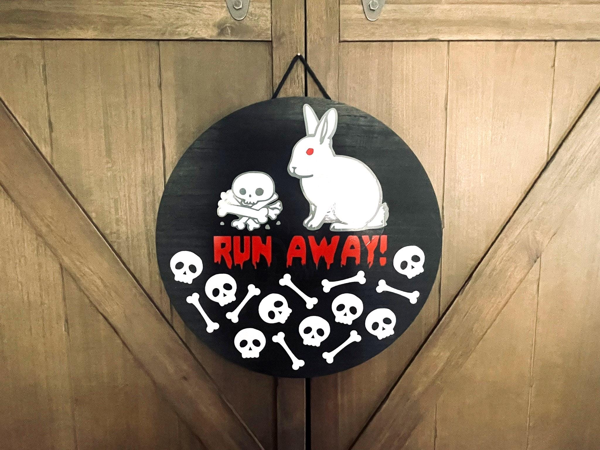 Killer Rabbit - Run Away! Door Sign – Monty Python Inspired Round Funny ...