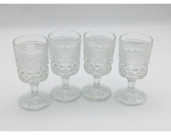 Anchor Hocking Wexford Pattern Pedestal Claret Wine Glasses Vintage Set of Four