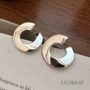 Bold Modern Geometrical Silver Earrings, Chunky Silver Stud Earrings, Trendy Contemporary Earrings, Silver Stud Earrings, Modern Earrings.