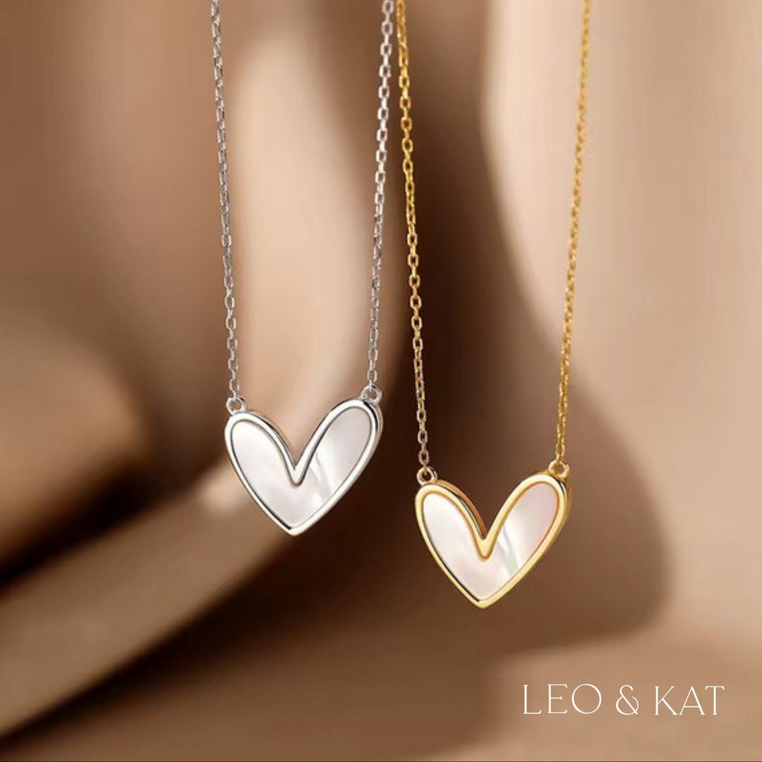 Ari Heart Gold Pendant Necklace in Ivory Mother-of-Pearl main image 0