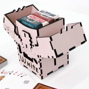 Gravierte Pink Andenken Aufbewahrungsbox für Poker Decks, Süßigkeiten, Liebesbriefe und Schmuck mit Laser White Rabbit Name und Design