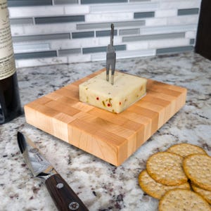 Small Maple End Grain Cutting Board, 1" Thick Block Cutting Board for Compact Kitchen Prep