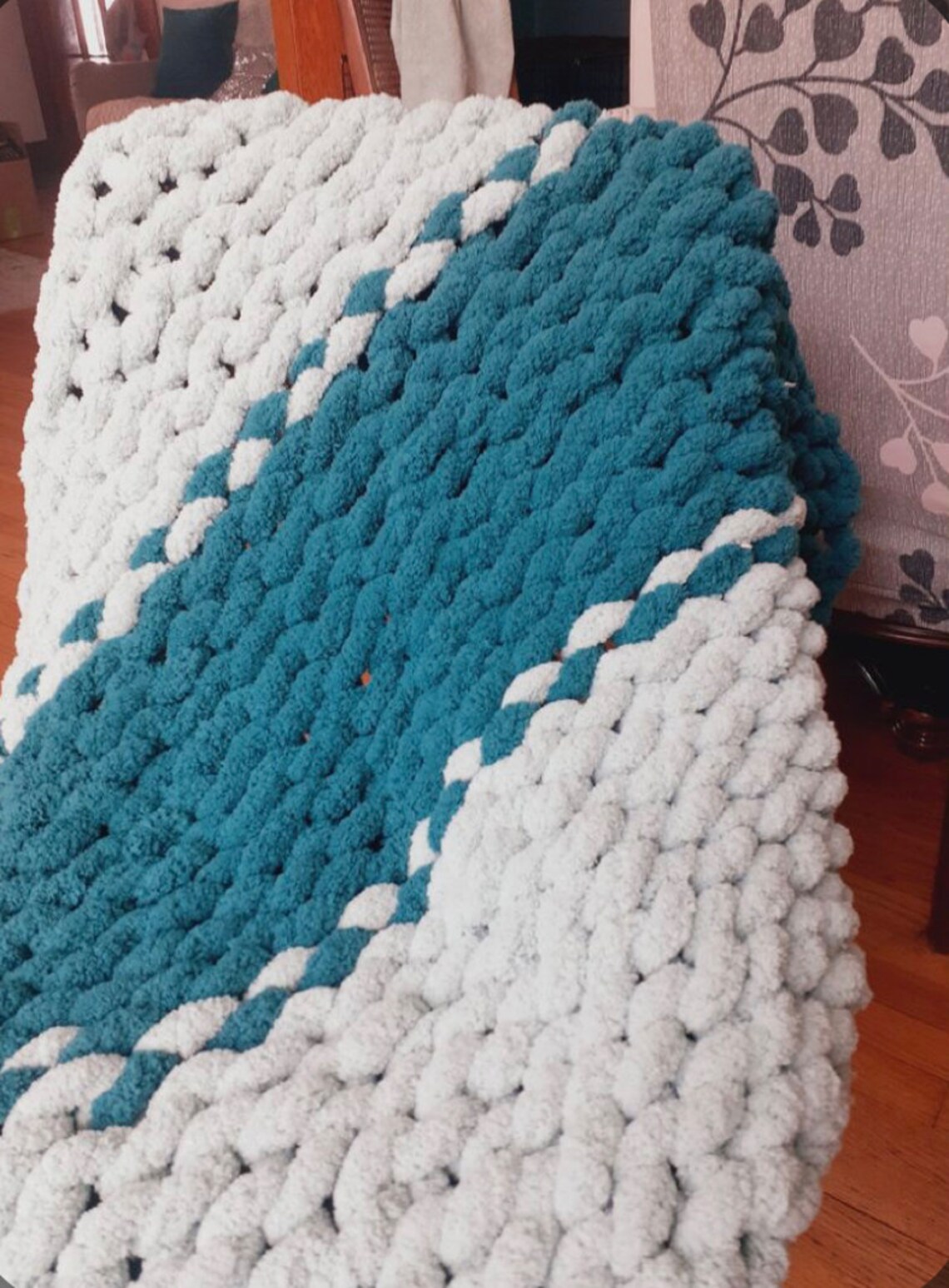 Hand Knit Chunky Blanket , Chunky Knit Chenille Blanket, Gift for Her