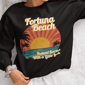 Fortuna Beach, Marissa Meyer, With a Little Luck, Merchandising de libros, Regalo para amantes de los libros, Booktok, Sudadera unisex de cuello redondo Heavy Blend™