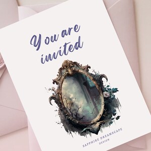 Puede incluir: Una tarjeta blanca con el texto "You are invited" en escritura cursiva morada. La tarjeta presenta un espejo ovalado dorado adornado con una escena nublada y tormentosa reflejada en su interior. El espejo est&aacute; rodeado por un efecto acuarela con ramas y rosas blancas.