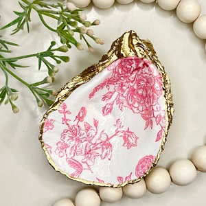 Pink Floral Oyster Ring Dish, French Toile, Gift for the Bride, Bridesmaid Gift, Mother’s Day Gift, Party Favor, Wedding Favor, Engagement