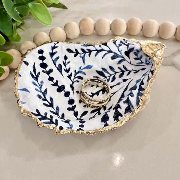 Serena & Lily Inspired Oyster Ring Dish, Trinket Dish, Gift for the Bride, Bridesmaid Gift, Mother’s Day Gift, Shower Favor, Wedding Favor