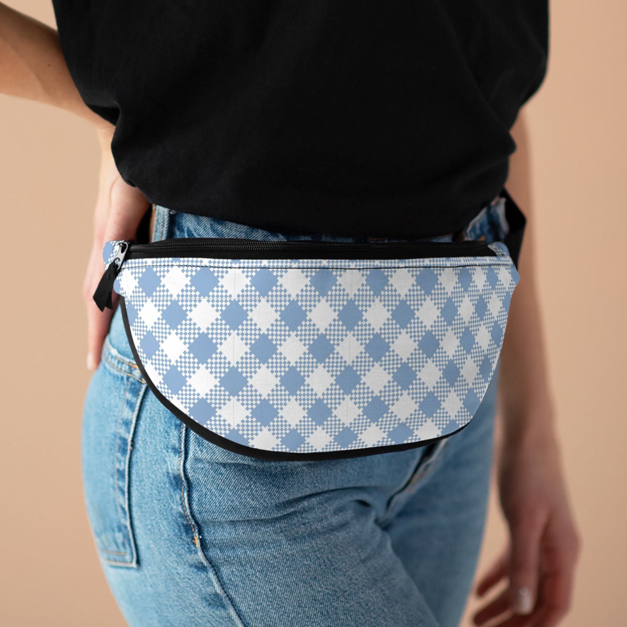 Sanviglor Women Men Checkered Waist Bag,Leather Sling Fanny Pack,Large  Capacity Waistpack Bum Bag,Fashion Satchel Crossbody Belt Bag White  Checkered 