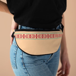 Western fanny pack Native bag Aztec crossbody bag travel fanny pack Native pattern bags Aztec waist bag belt bag Aztec bag