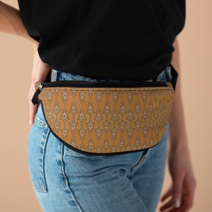 Vera fanny pack! Bradley bag travel pack pattern fanny pack pattern fashion trending pattern bags fanny for her for mom dainty bag