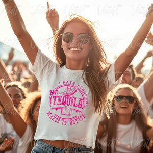 PNG Tequila Alkohol Ich hasse alle Lustiger Spruch PNG Design Tequila macht es besser trinken Shirt Design PNG Bild 2