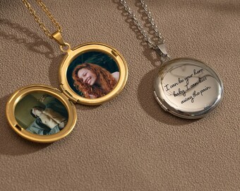 Custom Locket Necklace,Personalised Photo Pendant with Text,Engraved Locket Necklace for Women,Memorial Gift,Bridesmain Gift,Wedding Gift