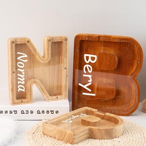 Alcancía con nombre personalizado, alcancía con inicial personalizada, alcancía de madera con nombre y letra, alcancía con nombre personalizado, hucha, regalo para niño