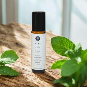 Olejek eteryczny Calm Cough w rolce, odświeżający, aromaterapeutyczny, zapewniający komfort i relaks, idealny do sezonowego wsparcia i czystego oddechu