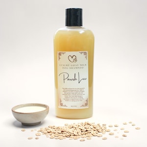 Shampoo para cães com leite de cabra: ingredientes naturais para cães com pele sensível.