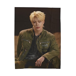 Svt Dino Blonde Hair Blanket, Seventeen Blanket, Kpop Blanket, Seventeen Follow Again, Seventeen Spill the Feels, Seventeen World tour