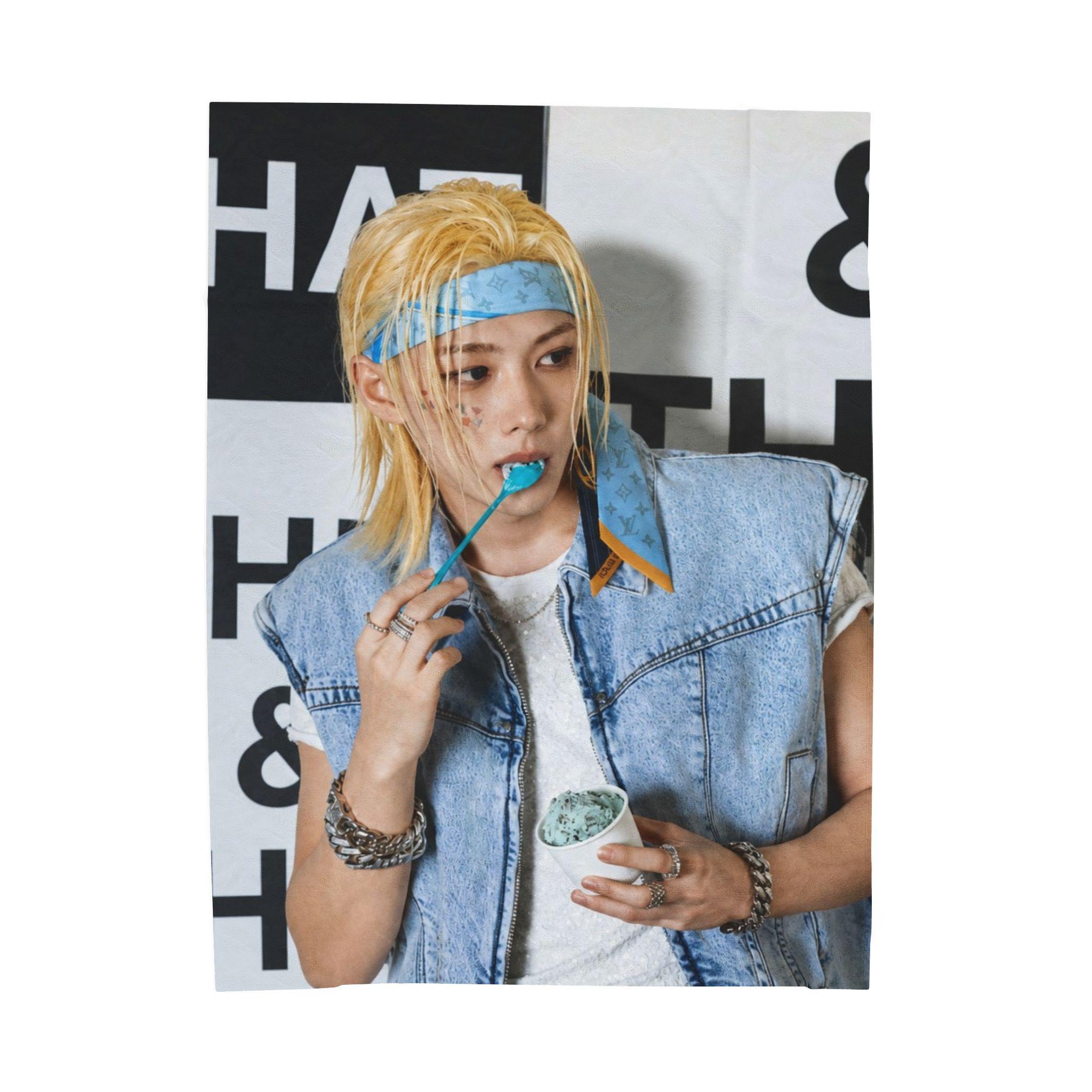 Felix Stray Kids Blanket - Etsy