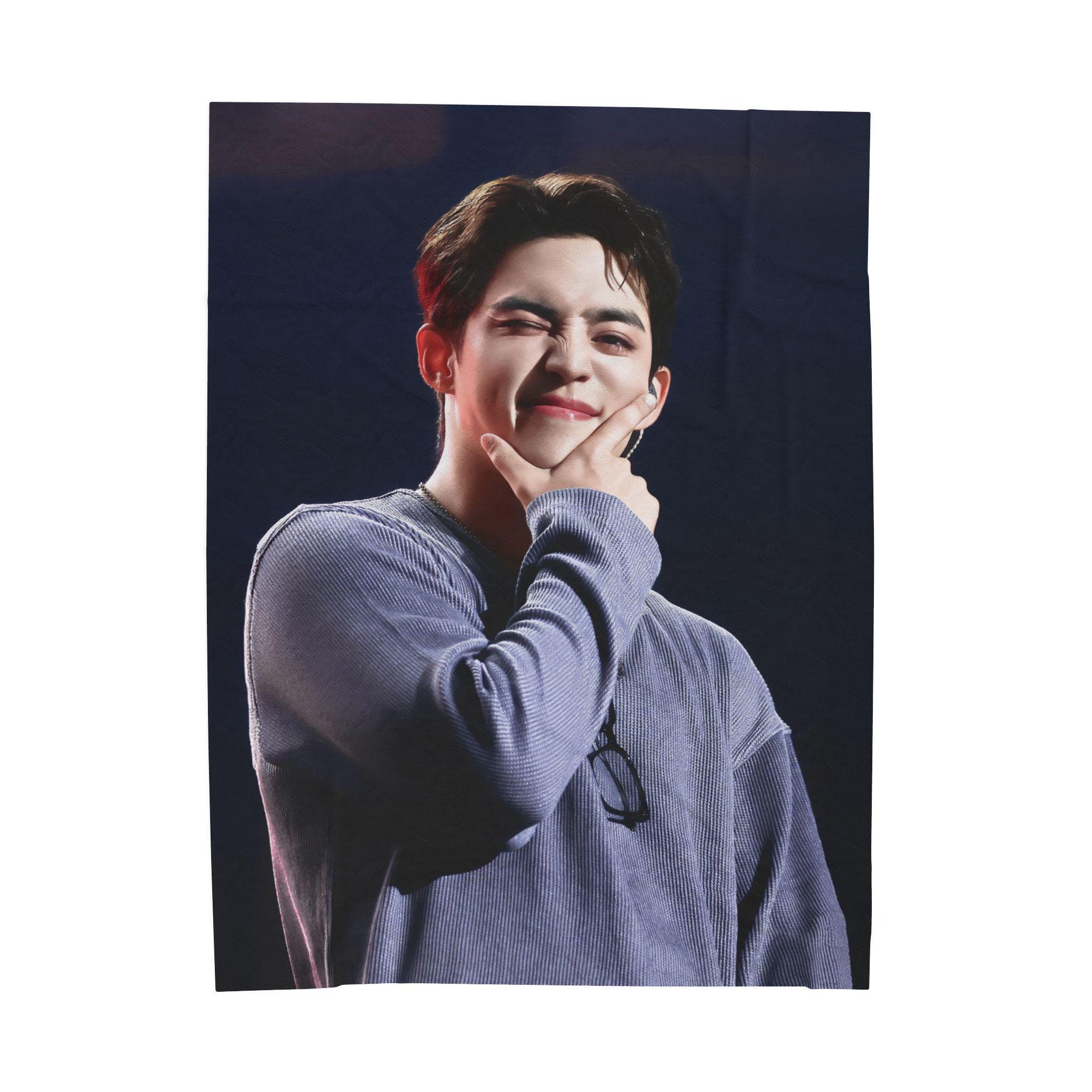 Seventeen Wonwoo Blanket - Etsy