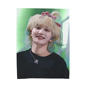 Jeonghan Cute Smile Blanket, Seventeen Kpop Blanket, Seventeen Follow Again, Seventeen Spill the Feels, Seventeen World tour