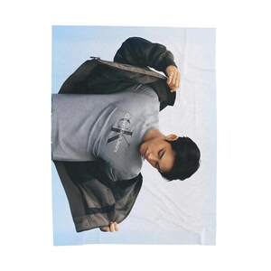 Mingyu Photoshoot Blanket, Seventeen Blanket, Kpop Blanket, Seventeen Follow Again, Seventeen Spill the Feels, Seventeen World tour